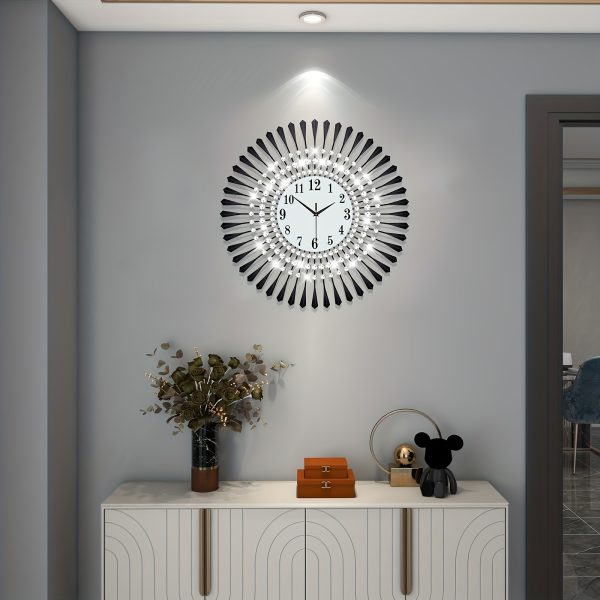 Large modern silent wall clock for living room decoration, no ticking sound, suitable for bedrooms, offices, kitchens, home decoration, 24 inch round crystal black clock, indoor home wall art decoration